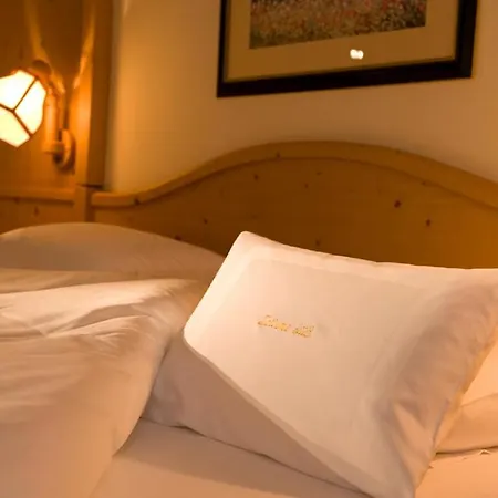 Koch 3* オーバータウエルン