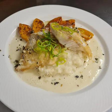 Koch 3* オーバータウエルン